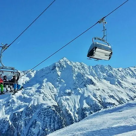 Oda ve Kahvaltı Hubert Fiegl