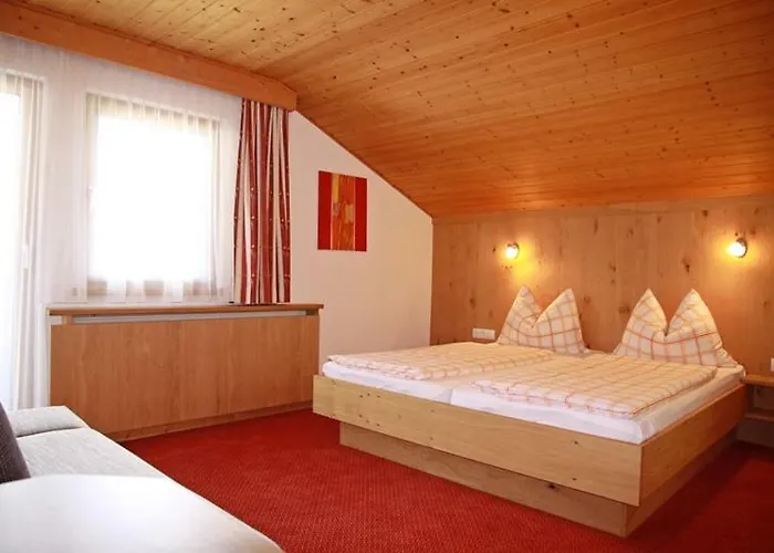 Hubert Fiegl Bed & Breakfast Sölden