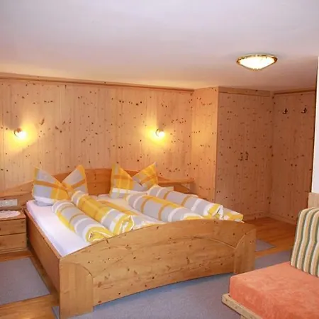Hubert Fiegl 3*